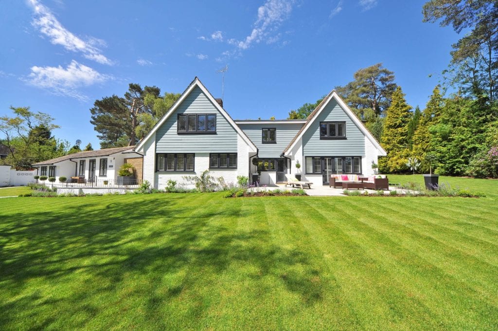 how to get landscaping customers